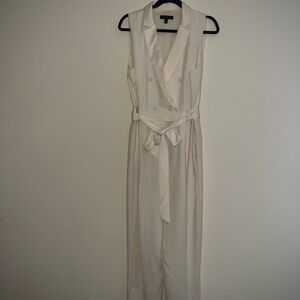 Banana Republic Cream Sleeveless Jumpsuit